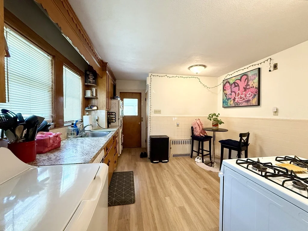3 bed, 1 bath apartment for rent at 91 Shore Dr Unit 2, Ten Hills — photo 10 of 23