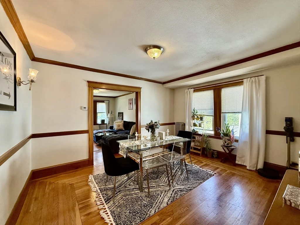 3 bed, 1 bath apartment for rent at 91 Shore Dr Unit 2, Ten Hills — photo 5 of 23