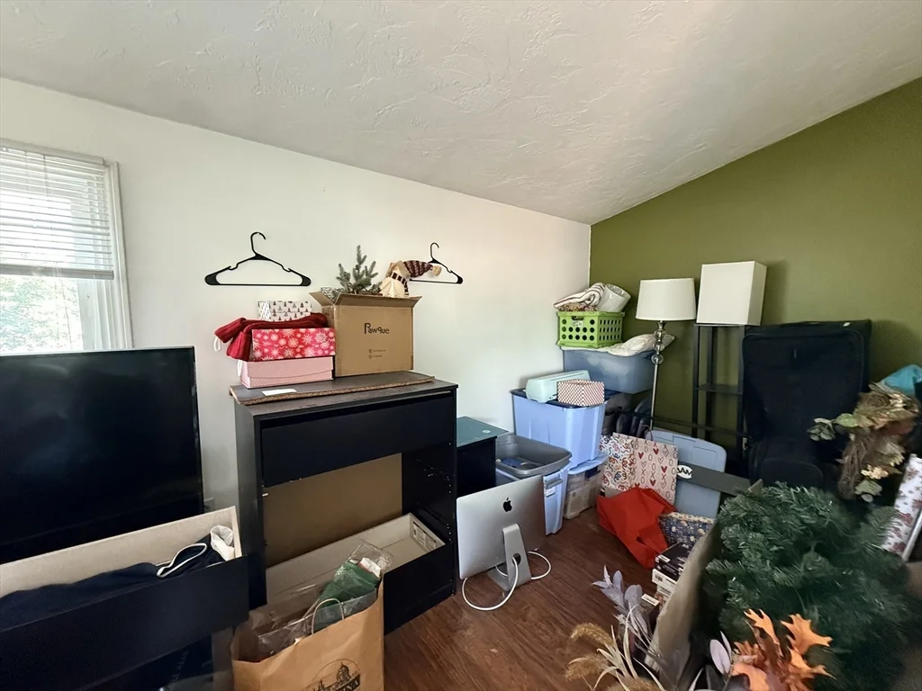 3 bed, 2 bath apartment for rent at 91 Spring St Unit U21, Watertown — photo 11 of 13
