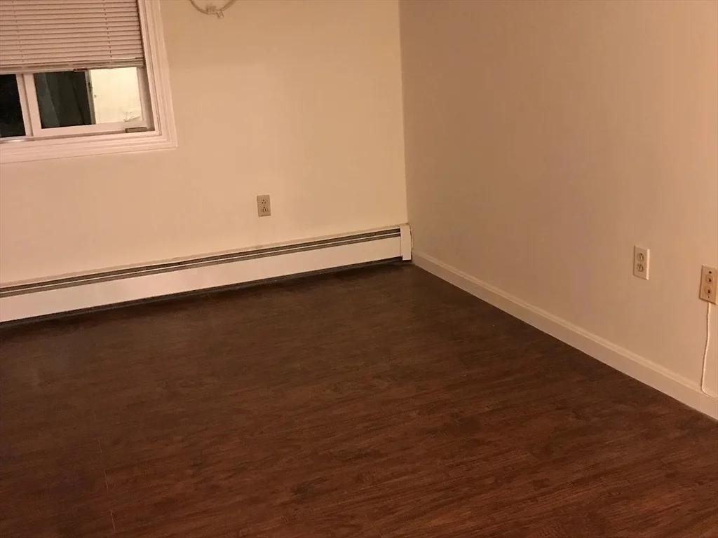 3 bed, 2 bath apartment for rent at 91 Spring St Unit U21, Watertown — photo 4 of 13