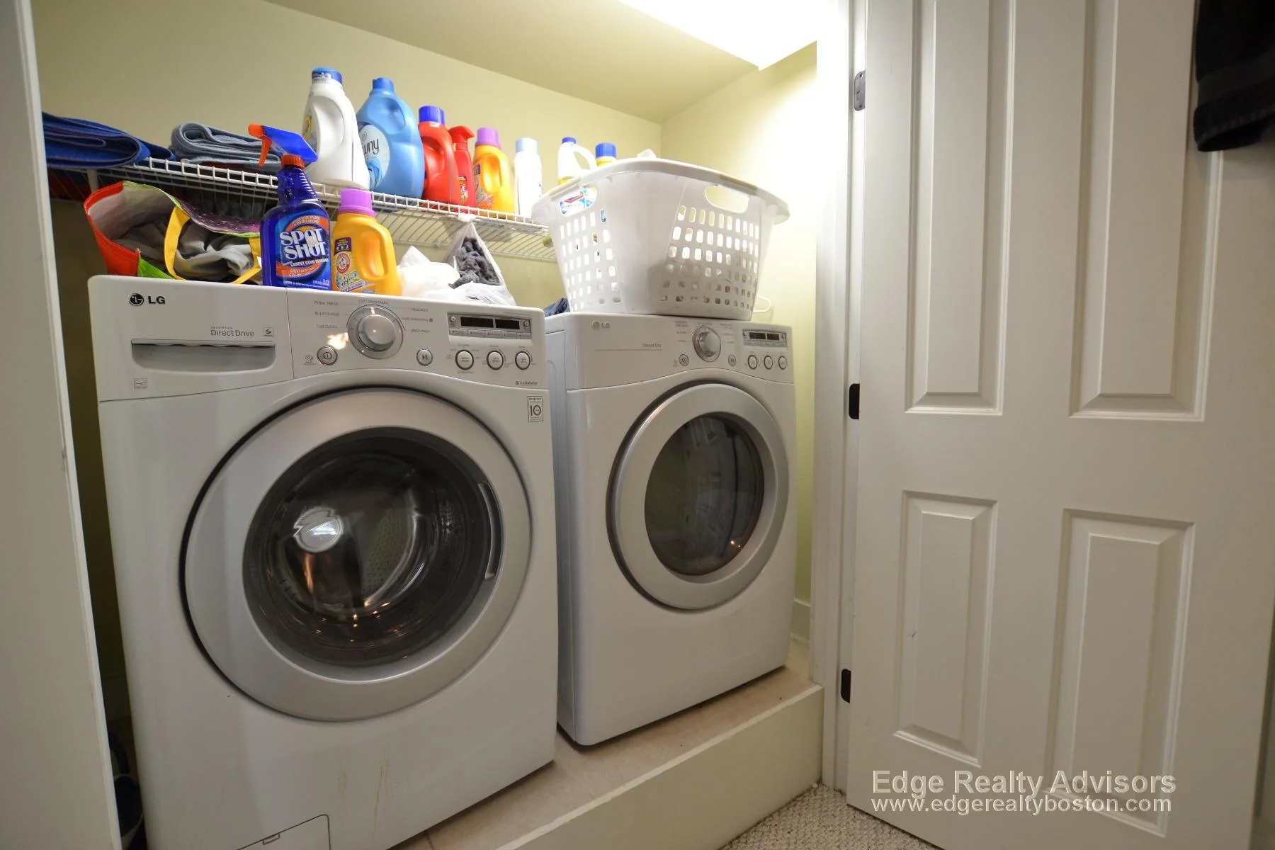 4 bed, 2 bath apartment for rent at 91 Surrey St Unit 1, Brighton — photo 12 of 14