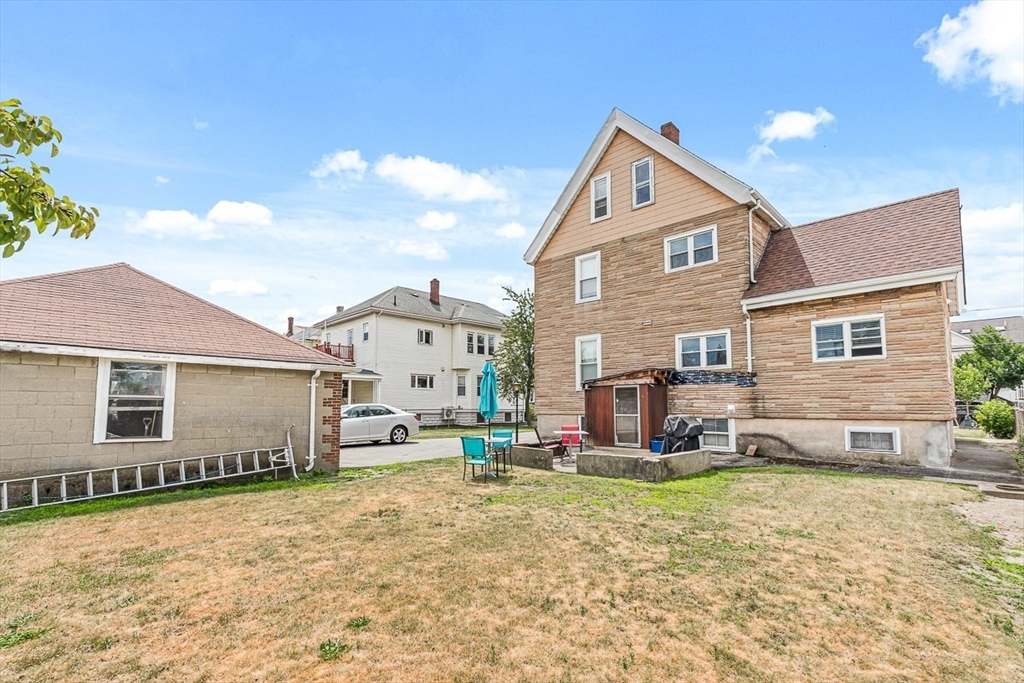 2 bed, 1 bath apartment for rent at 91 Third St Unit 2, Medford — photo 18 of 19