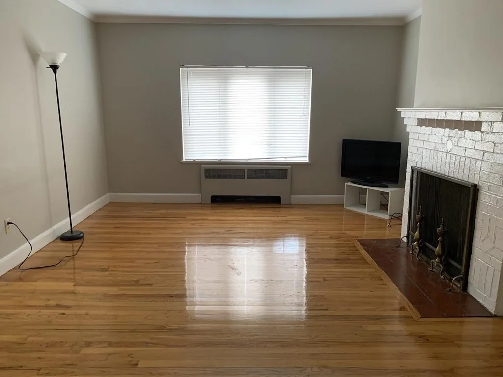 3 bed, 2 bath apartment for rent at 91 Undine Rd Unit 91, Brighton — photo 3 of 7