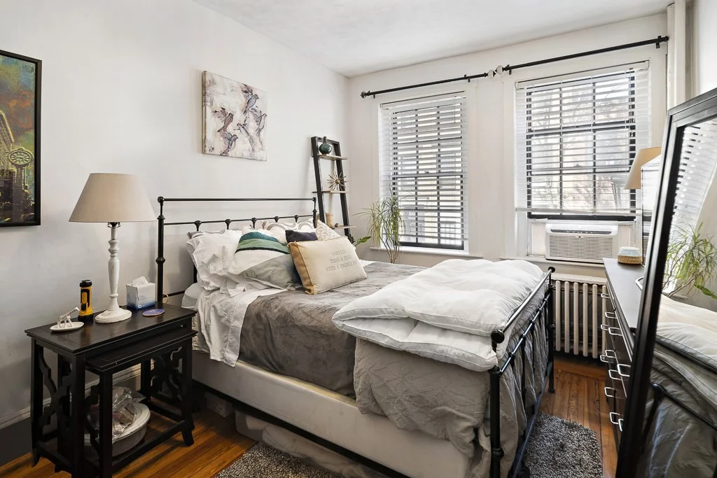 Studio bed, 1 bath apartment for rent at 91 W Cedar St Unit 1, Beacon Hill — photo 14 of 19