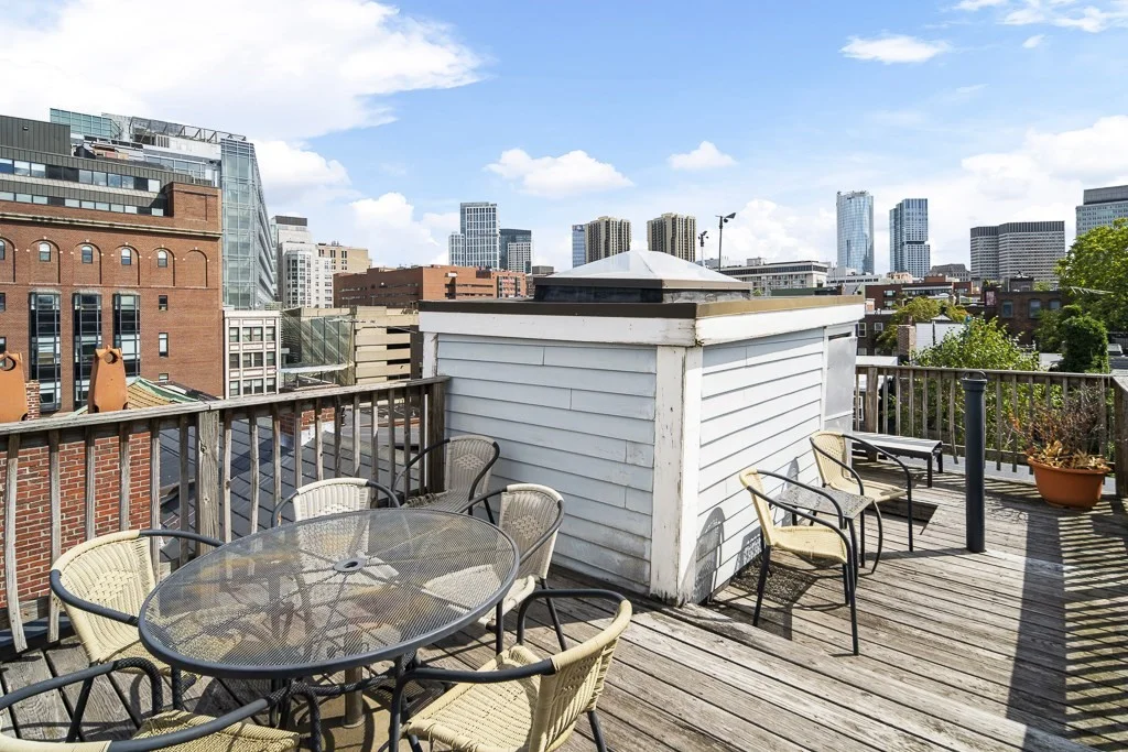Studio bed, 1 bath apartment for rent at 91 W Cedar St Unit 1, Beacon Hill — photo 18 of 19