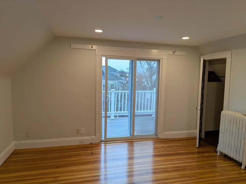 3 bed, 1 bath apartment for rent at 91 Wallingford Rd Unit 3, Brighton — photo 15 of 19