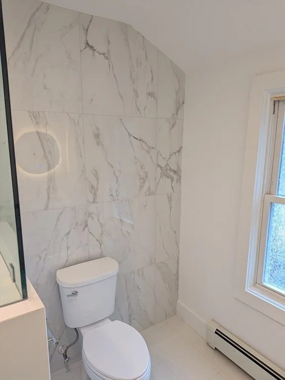 3 bed, 1 bath apartment for rent at 91 Wallingford Rd Unit 3, Brighton — photo 7 of 19