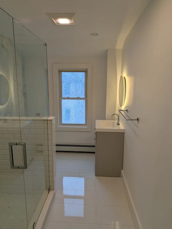 3 bed, 1 bath apartment for rent at 91 Wallingford Rd Unit 3, Brighton — photo 6 of 19