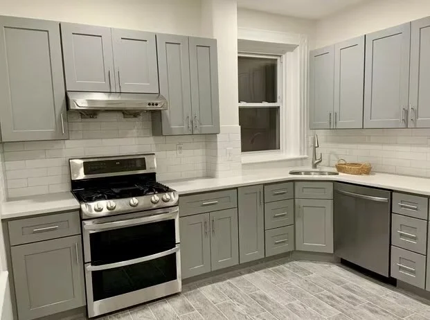 2 bed, 1 bath apartment for rent at 91 Walnut St Unit 1, Brookline Village — photo 2 of 21