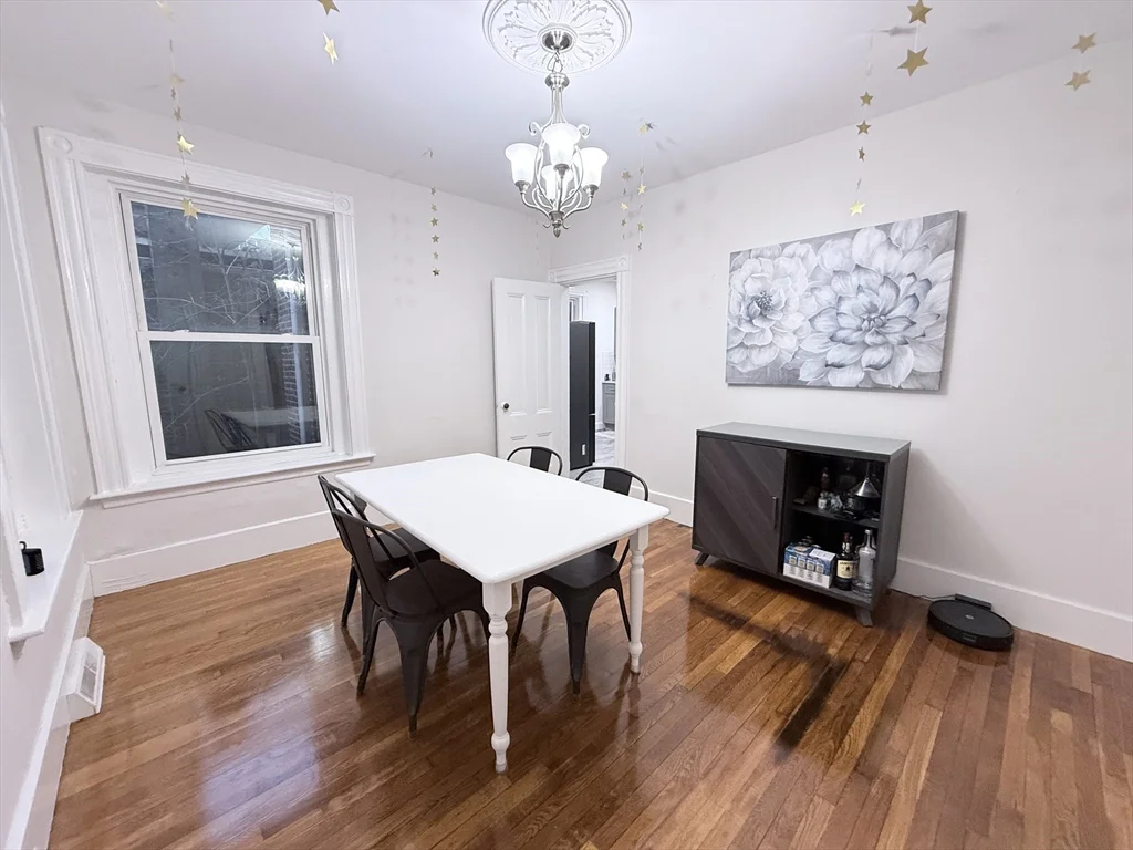 2 bed, 1 bath apartment for rent at 91 Walnut St Unit 1, Brookline Village — photo 16 of 21