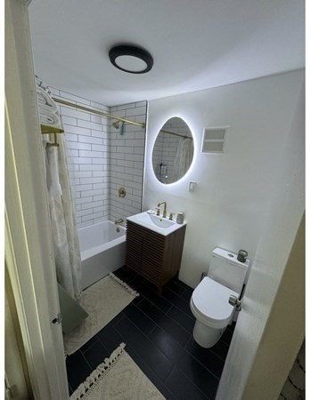 2 bed, 1 bath apartment for rent at 91 Washington St Unit 10, Quincy Center — photo 6 of 6