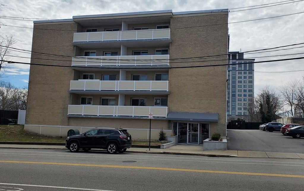 2 bed, 1 bath apartment for rent at 91 Washington St Unit 25, Quincy Center — photo 1 of 9