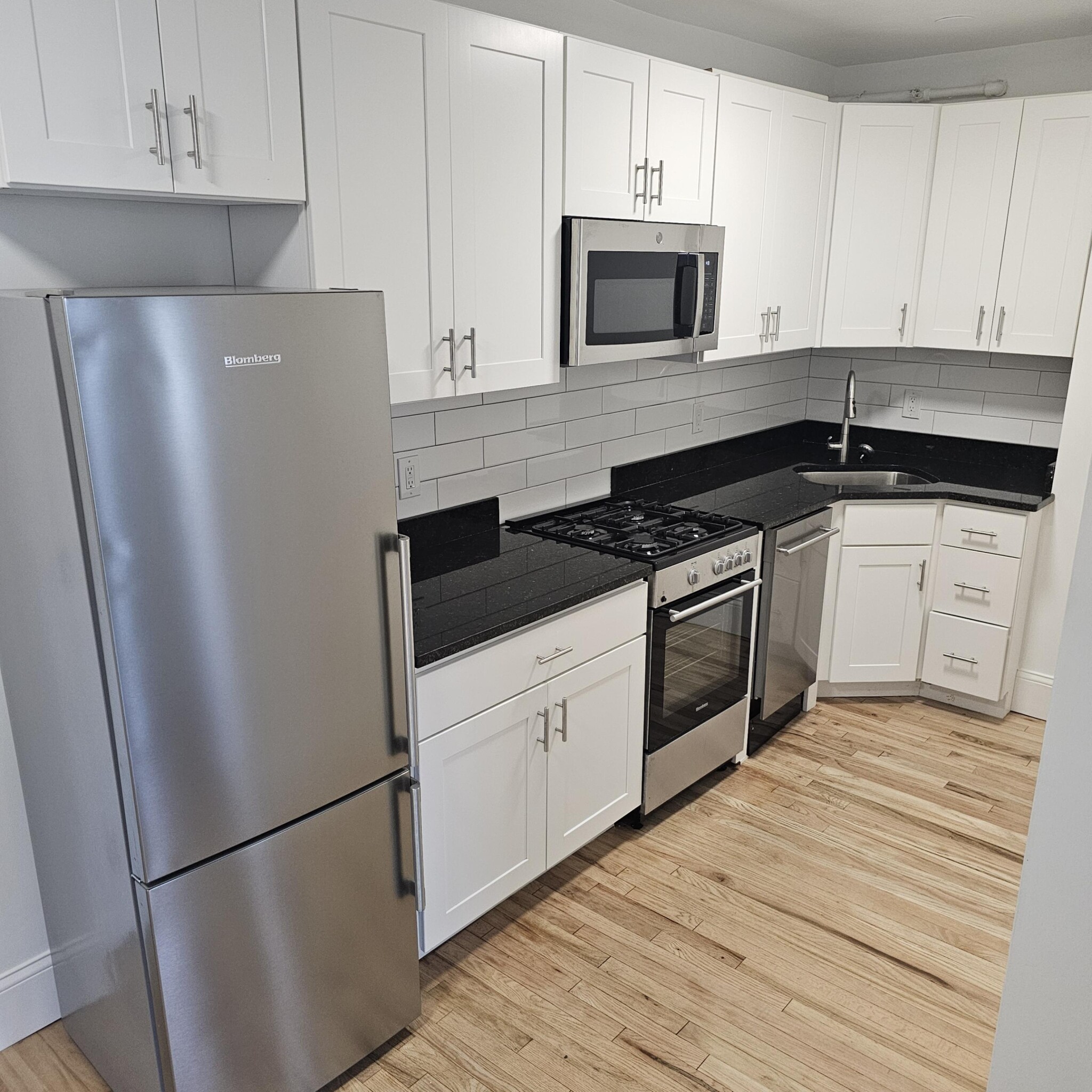 2 bed, 1 bath apartment for rent at 91 Westland Ave Unit 714, Fenway — photo 1 of 10