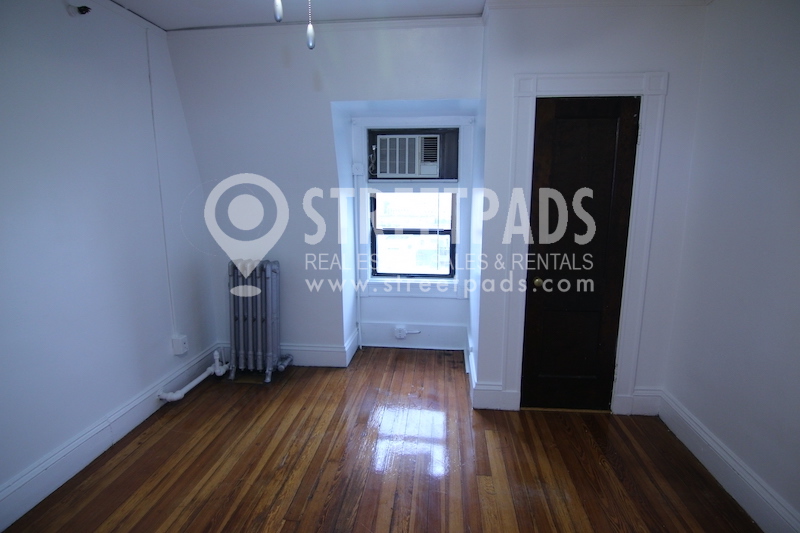 Studio bed, 1 bath apartment for rent at 91 Westland Ave Unit 802, Fenway — photo 1 of 16