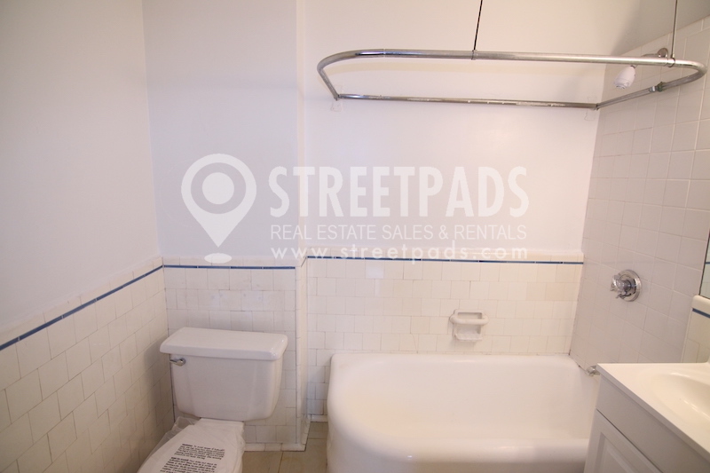 Studio bed, 1 bath apartment for rent at 91 Westland Ave Unit 802, Fenway — photo 8 of 16