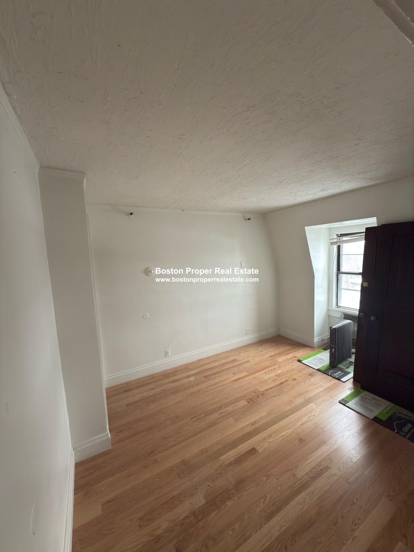 3 bed, 1 bath apartment for rent at 91 Westland Ave Unit 820, Fenway — photo 3 of 14