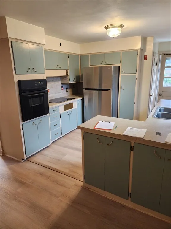3 bed, 2 bath apartment for rent at 91 Whitcomb Dr Unit 1, Lancaster — photo 6 of 15