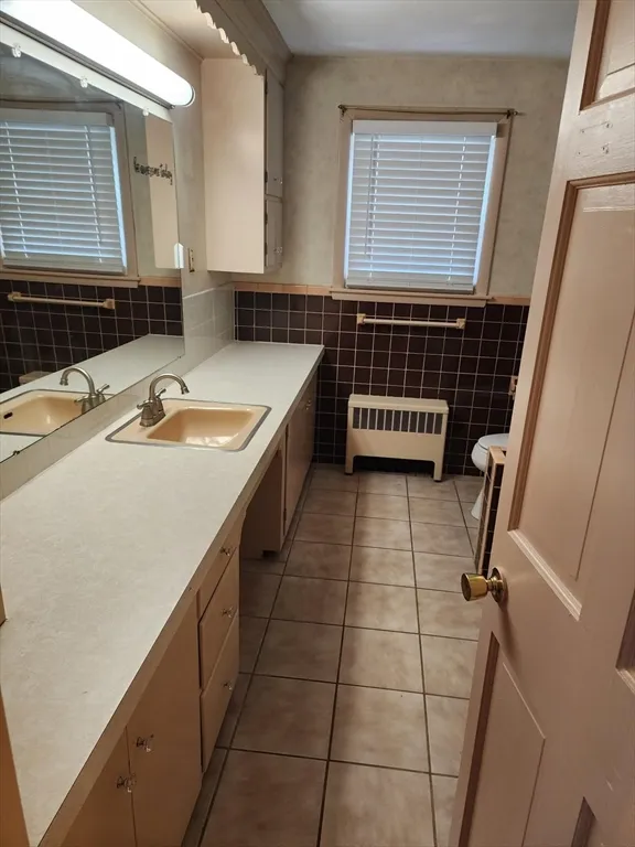 3 bed, 2 bath apartment for rent at 91 Whitcomb Dr Unit 1, Lancaster — photo 7 of 15