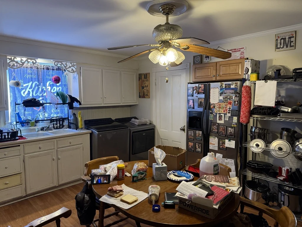 2 bed, 1 bath apartment for rent at 91 Woodland Ave Unit 1, Gardner — photo 3 of 6