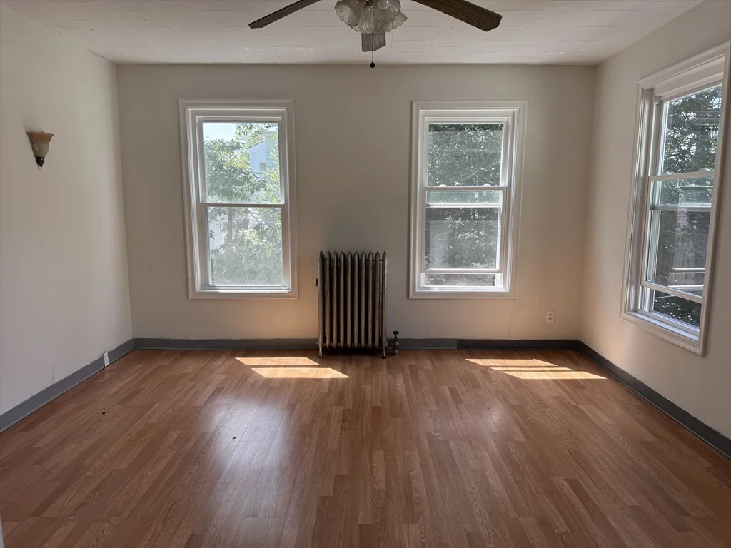 2 bed, 1 bath apartment for rent at 91 Woodland Ave Unit 2, Gardner — photo 4 of 7