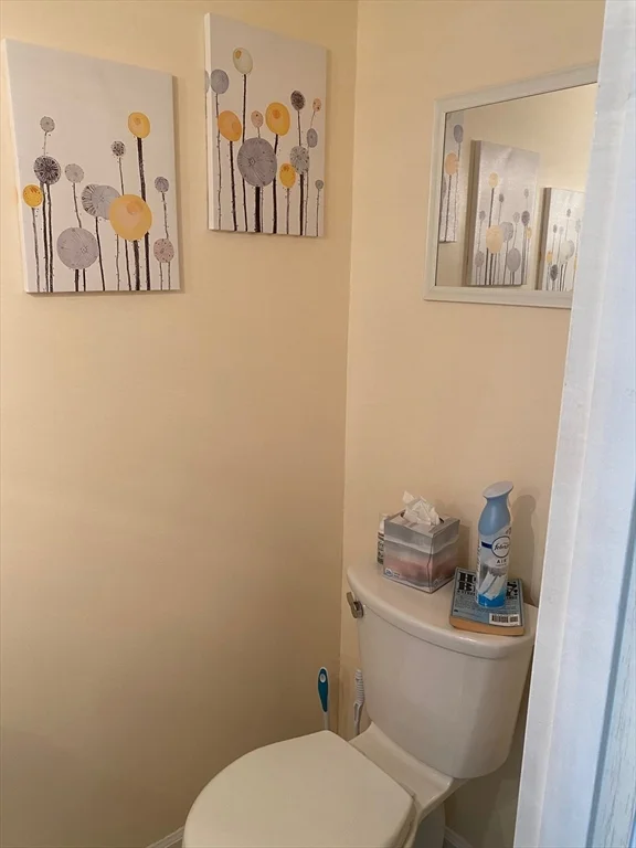 2 bed, 1 bath apartment for rent at 91 Yorktown Dr Unit 91, Springfield — photo 14 of 18