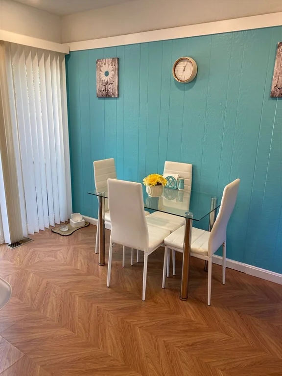 2 bed, 1 bath apartment for rent at 91 Yorktown Dr Unit 91, Springfield — photo 12 of 18