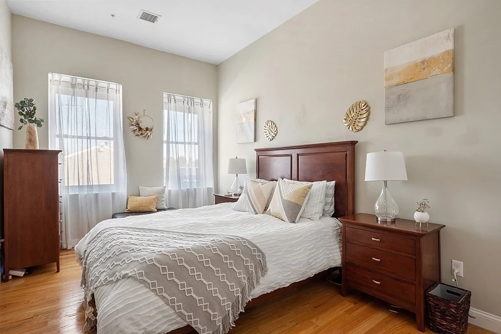 3 bed, 2 bath apartment for rent at 910 Saratoga St Unit 9, East Boston — photo 9 of 20