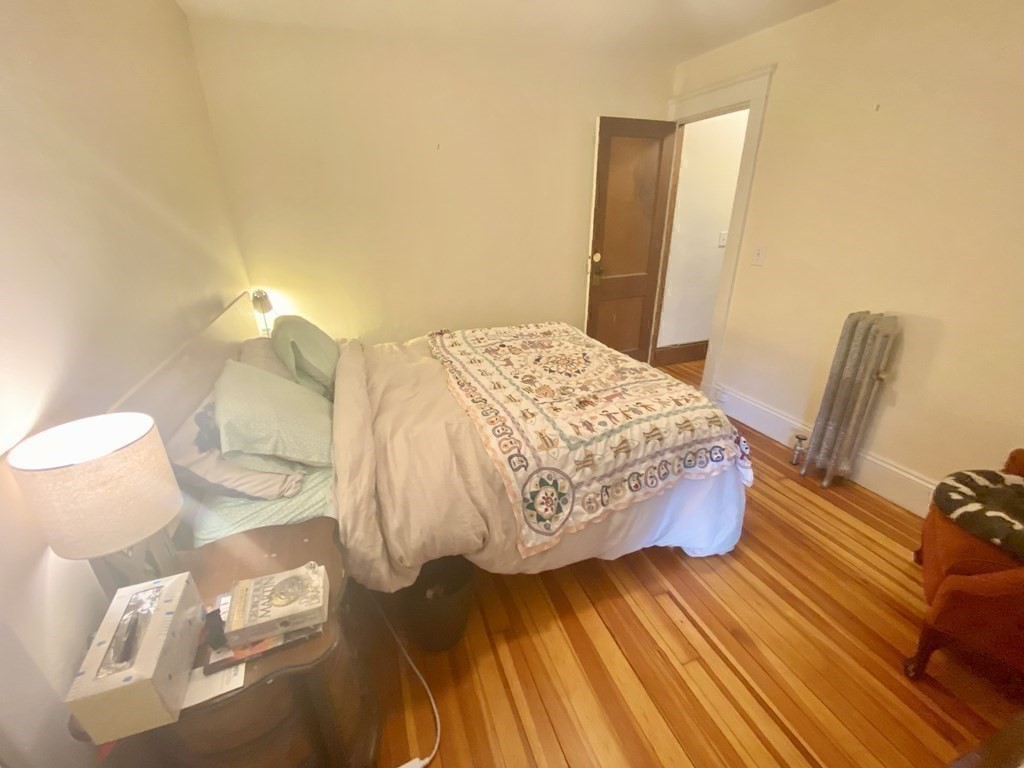 3 bed, 1 bath apartment for rent at 911 Broadway Unit 1, Davis Square — photo 24 of 32