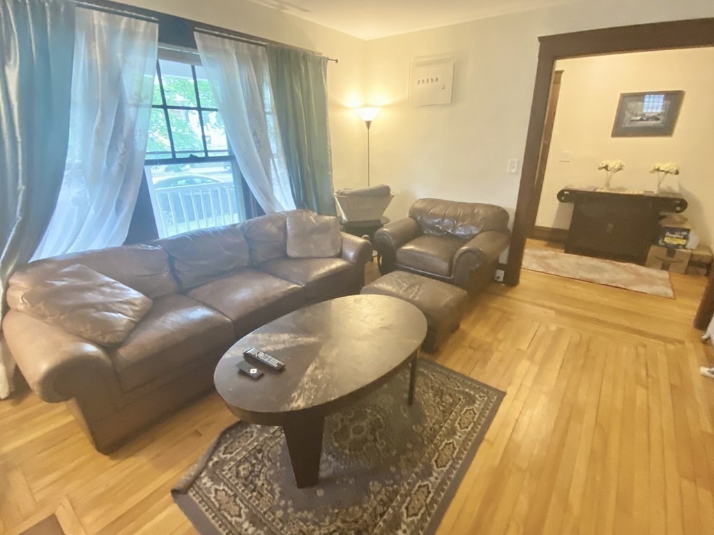 3 bed, 1 bath apartment for rent at 911 Broadway Unit 1, Davis Square — photo 7 of 32