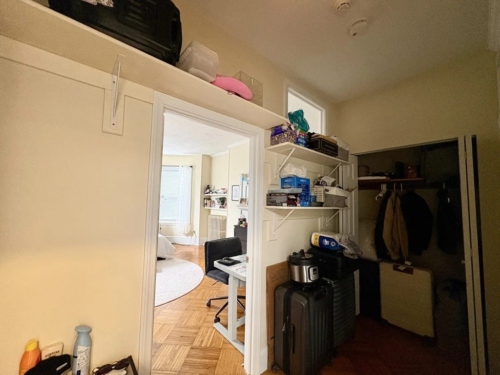 3 bed, 1 bath apartment for rent at 914 Beacon St Unit 4, Fenway — photo 13 of 19
