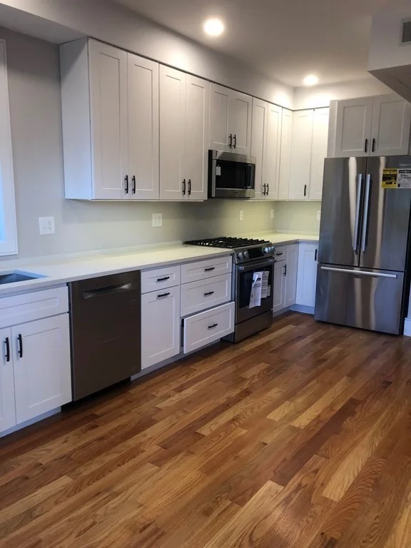 3 bed, 3 bath apartment for rent at 914 Broadway Unit 1, South Boston