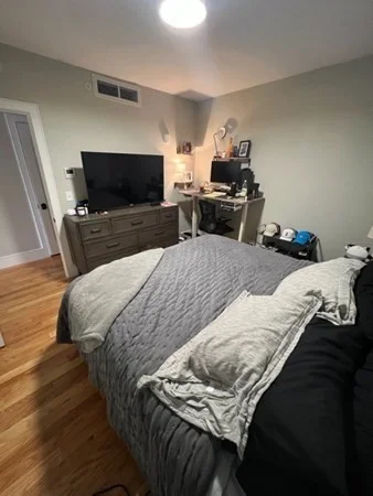 3 bed, 3 bath apartment for rent at 914 Broadway Unit 1, South Boston — photo 8 of 15
