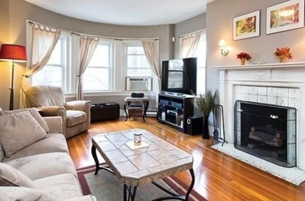 2 bed, 1.5 bath apartment for rent at 915 Beacon St Unit 2, Fenway