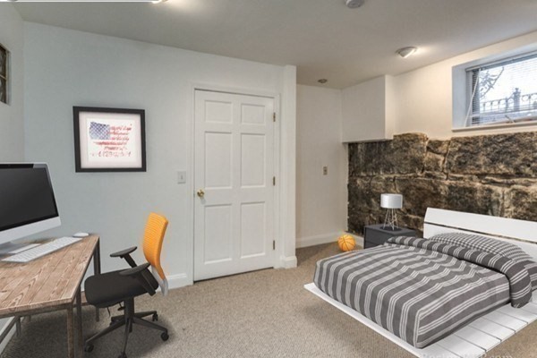 3 bed, 2 bath apartment for rent at 915 Beacon St Unit A, Fenway — photo 10 of 20