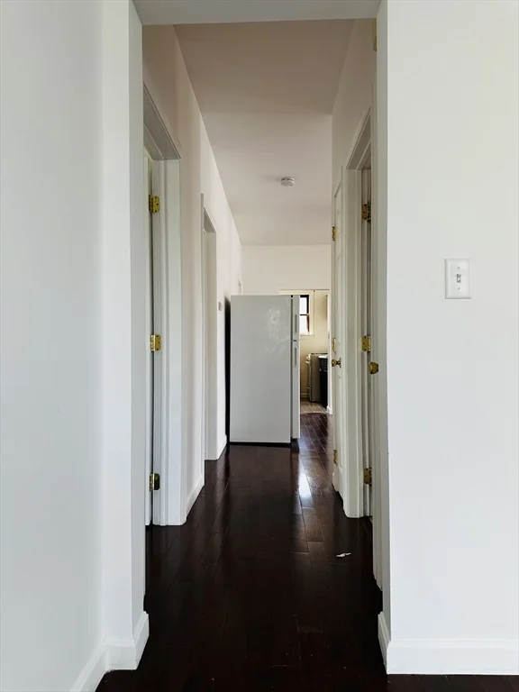 3 bed, 1 bath apartment for rent at 915 Walnut St Unit Unit 2, Fall River — photo 5 of 17