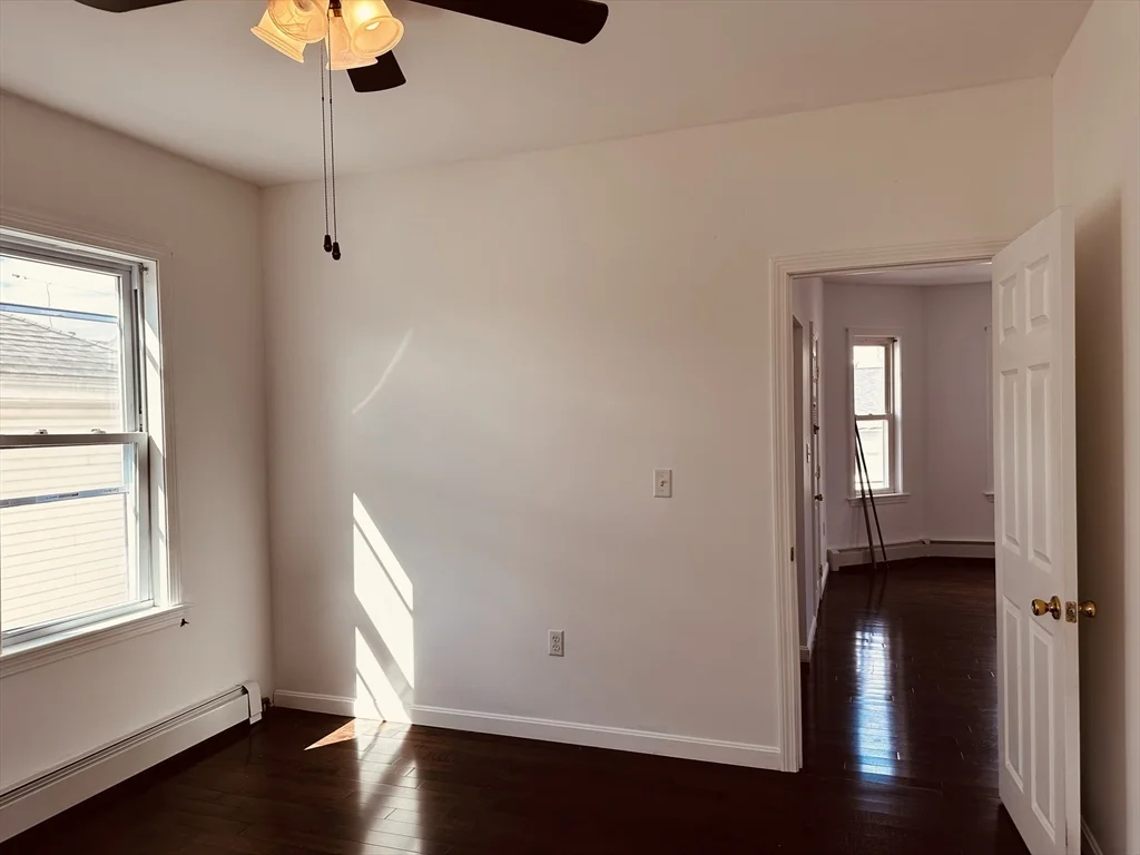 3 bed, 1 bath apartment for rent at 915 Walnut St Unit Unit 2, Fall River — photo 15 of 17
