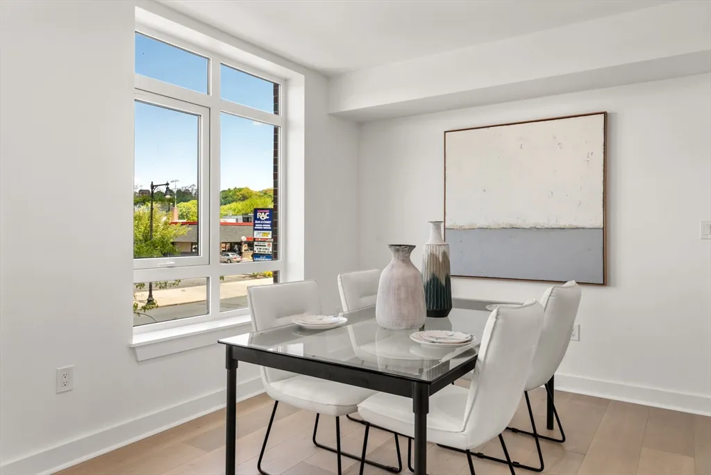 2 bed, 2 bath apartment for rent at 917 Bennington St Unit 312, East Boston — photo 5 of 17