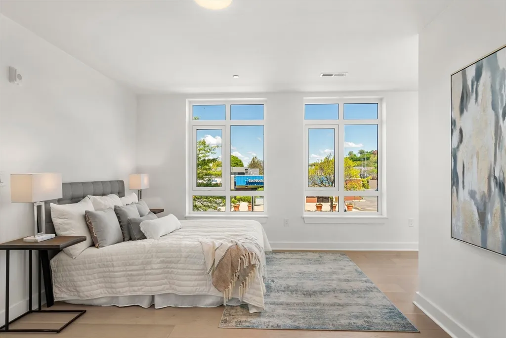2 bed, 2 bath apartment for rent at 917 Bennington St Unit 312, East Boston — photo 8 of 17