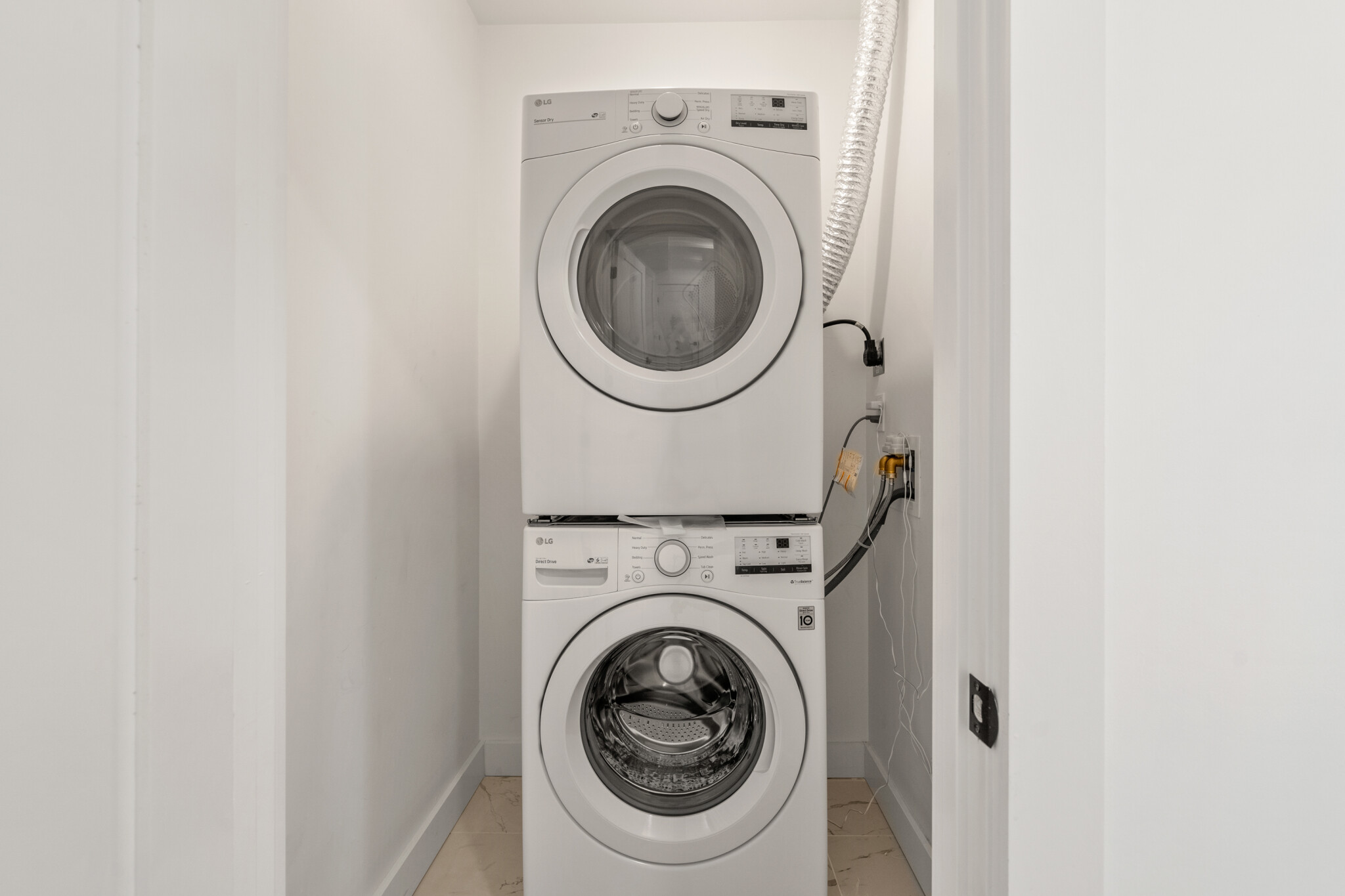 2 bed, 2 bath apartment for rent at 917 Bennington St Unit PH507, East Boston — photo 13 of 13