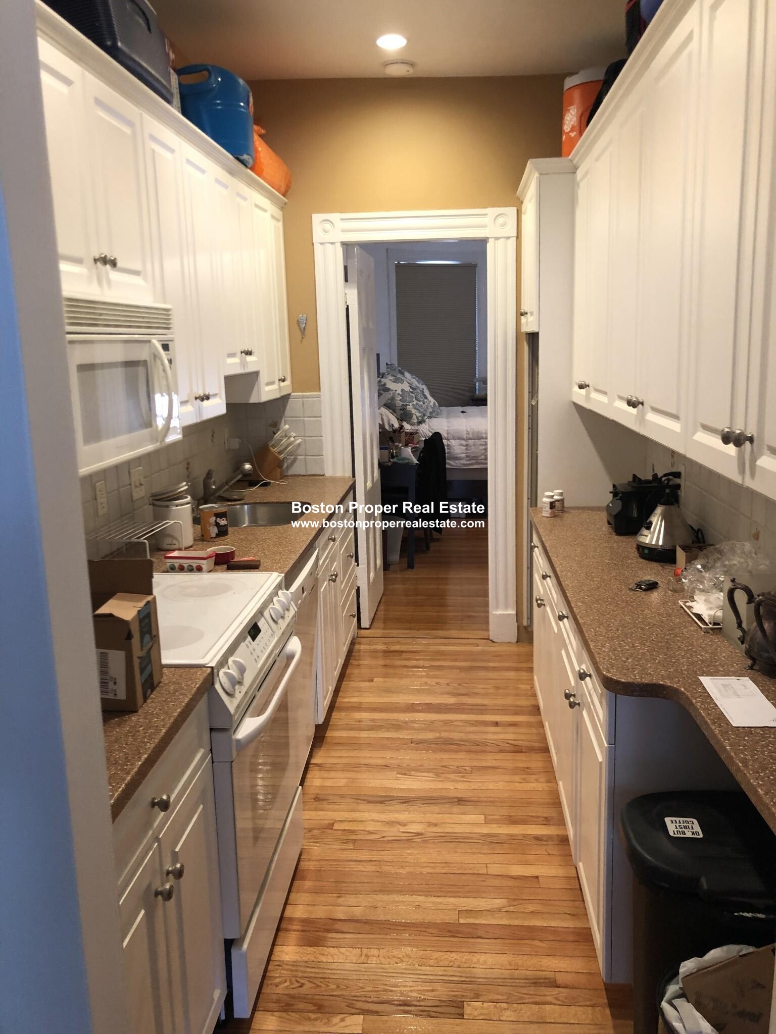 2 bed, 2 bath apartment for rent at 918 Beacon St Unit 2, Fenway — photo 8 of 13