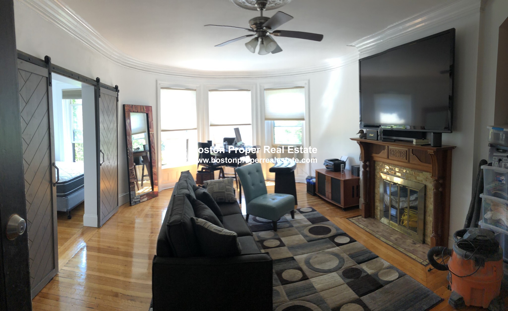 2 bed, 2 bath apartment for rent at 918 Beacon St Unit 2, Fenway — photo 1 of 13