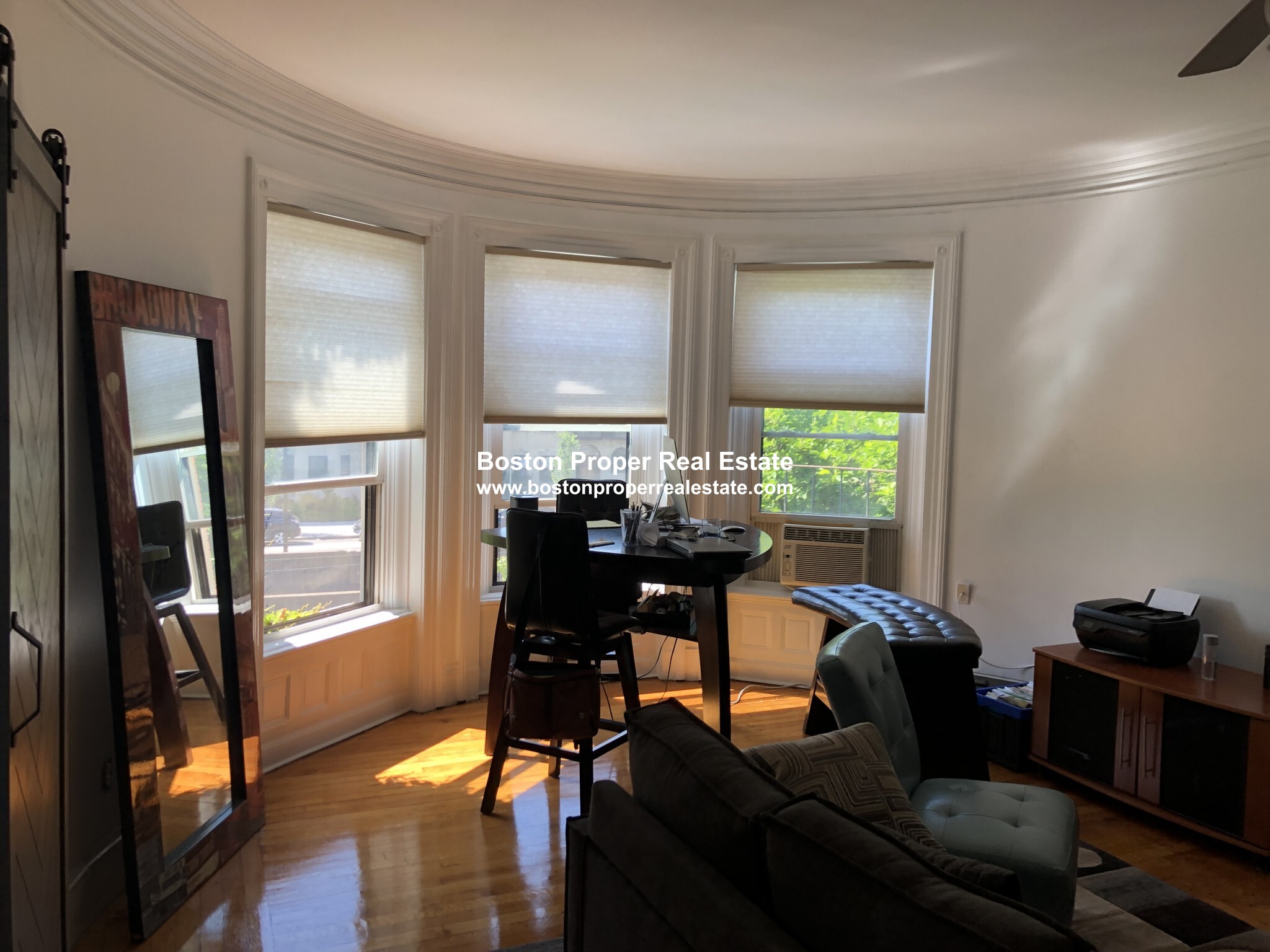 2 bed, 2 bath apartment for rent at 918 Beacon St Unit 2, Fenway — photo 6 of 13