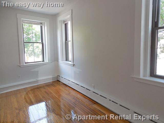 3 bed, 1 bath apartment for rent at 918 Cambridge St Unit 1, Inman Square — photo 6 of 8