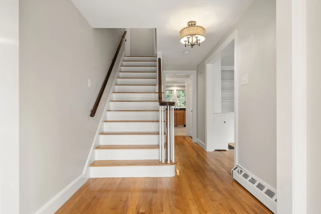 3 bed, 2 bath apartment for rent at 92 Abbot St, Andover — photo 6 of 35