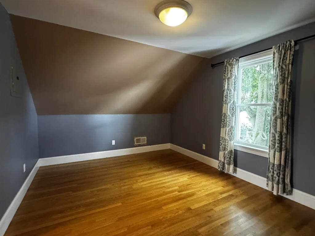 2 bed, 2 bath apartment for rent at 92 Alder St Unit 2, South Side — photo 15 of 21
