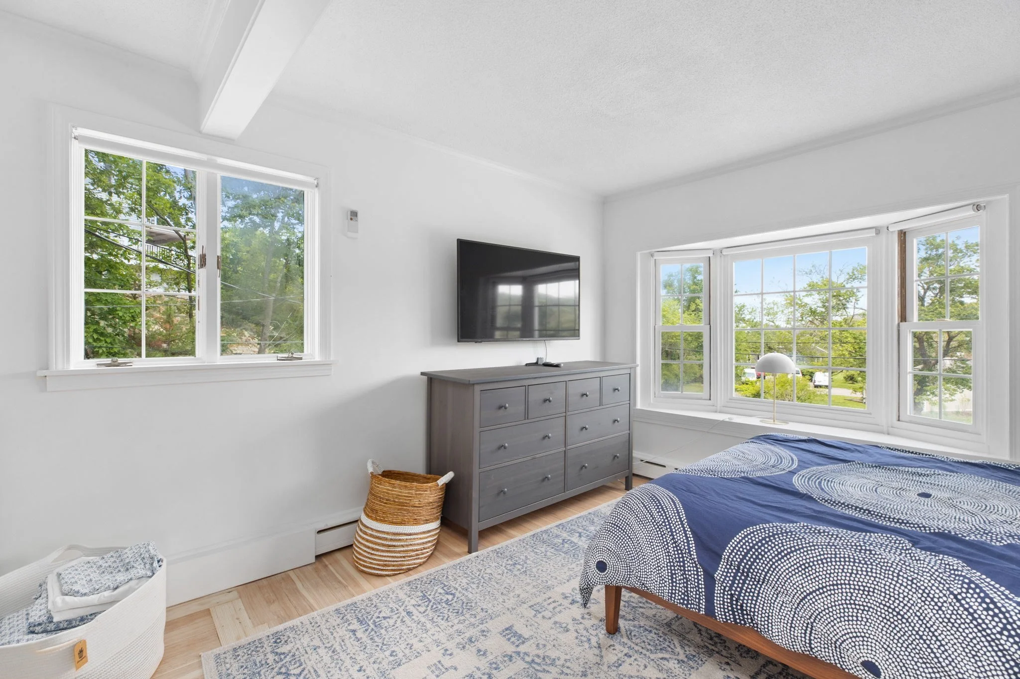 4 bed, 2 bath apartment for rent at 92 Atlantic Ave, Cohasset — photo 18 of 27