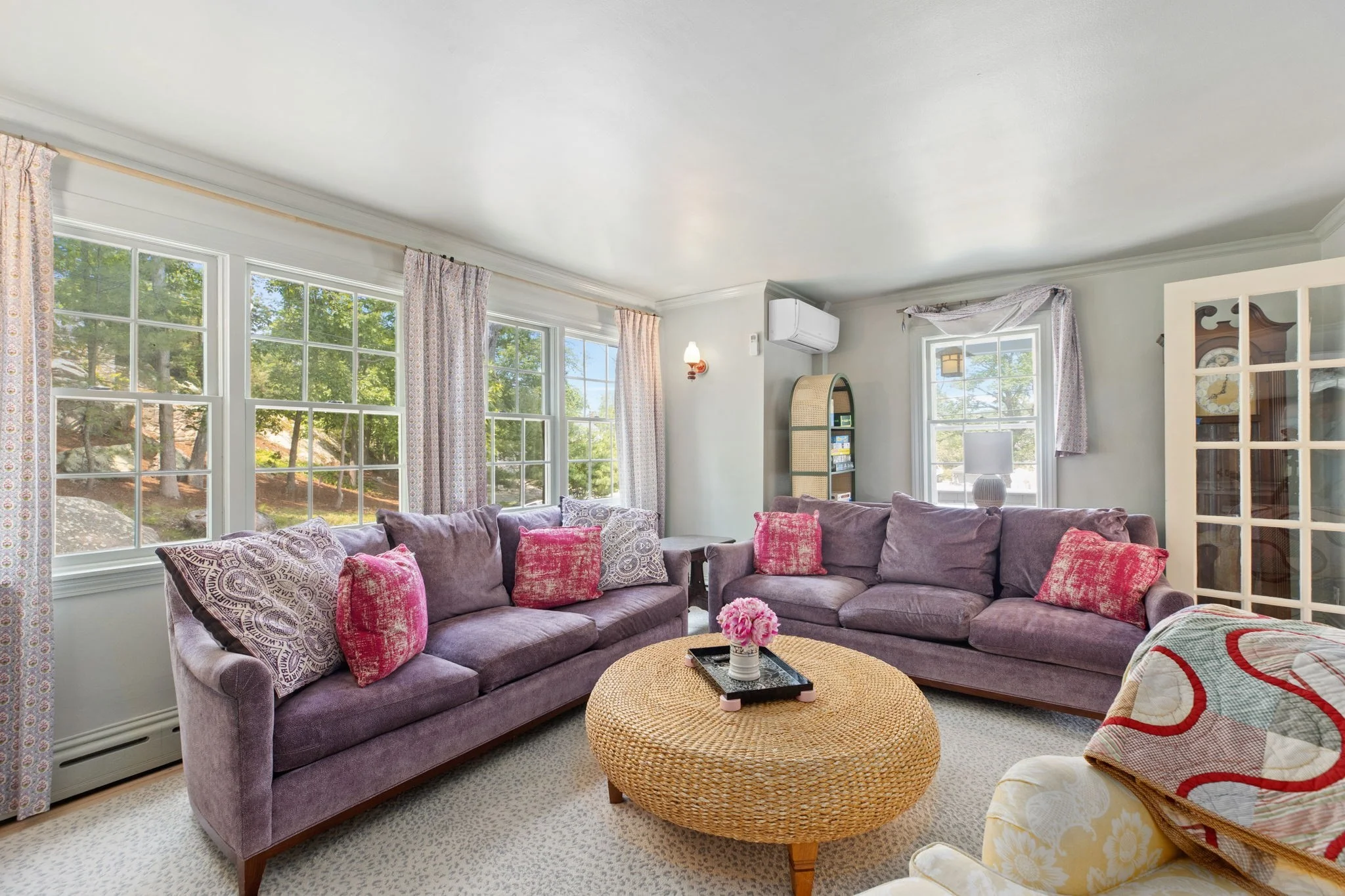 4 bed, 2 bath apartment for rent at 92 Atlantic Ave, Cohasset — photo 7 of 27