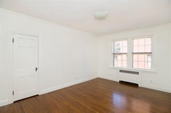 2 bed, 2 bath apartment for rent at 92 Beacon St Unit 31, Beacon Hill — photo 2 of 8