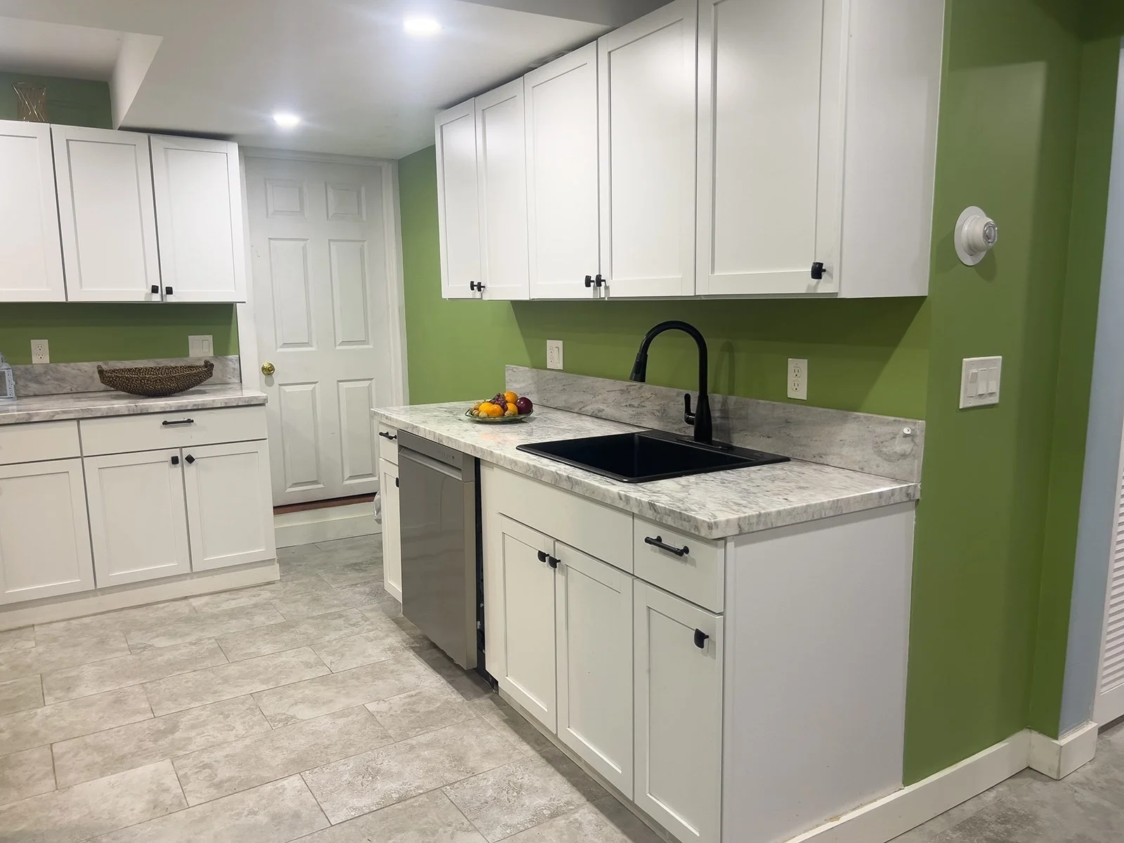 1 bed, 1 bath apartment for rent at 92 Brown Ave Unit Garden, Roslindale — photo 7 of 10