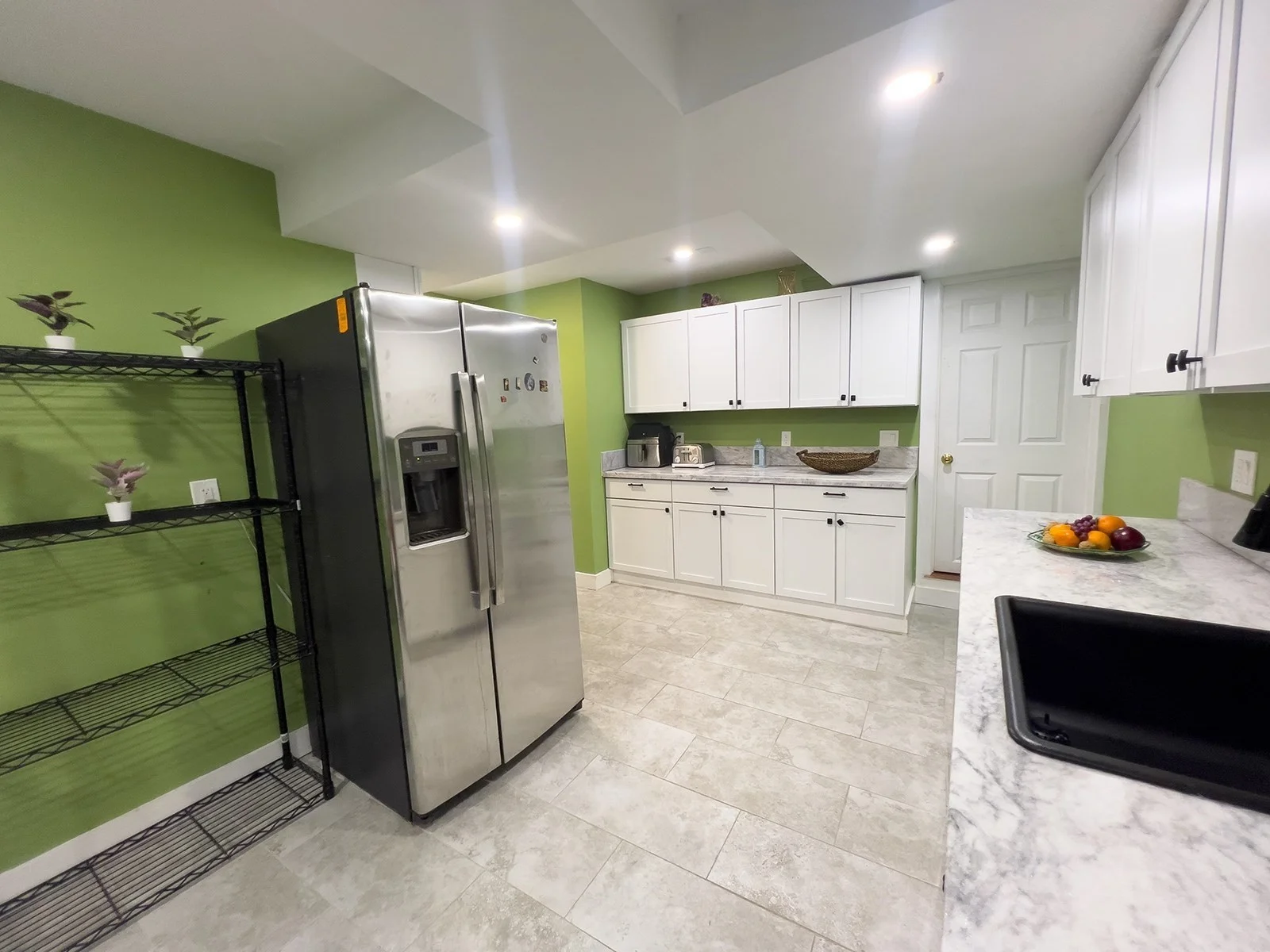 1 bed, 1 bath apartment for rent at 92 Brown Ave Unit Garden, Roslindale — photo 6 of 10